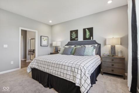 6127 Camarillo Drive Whitestown IN 46075