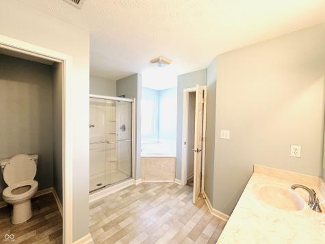 1909 Versailles Drive Greenwood IN 46143