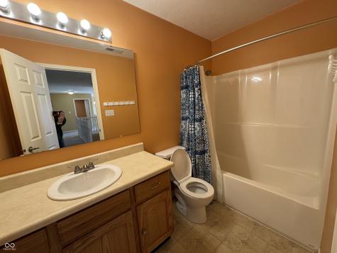 1909 Versailles Drive Greenwood IN 46143
