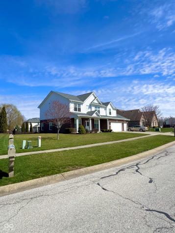 1909 Versailles Drive Greenwood IN 46143