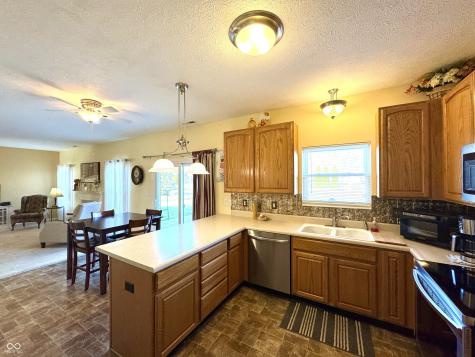 1909 Versailles Drive Greenwood IN 46143