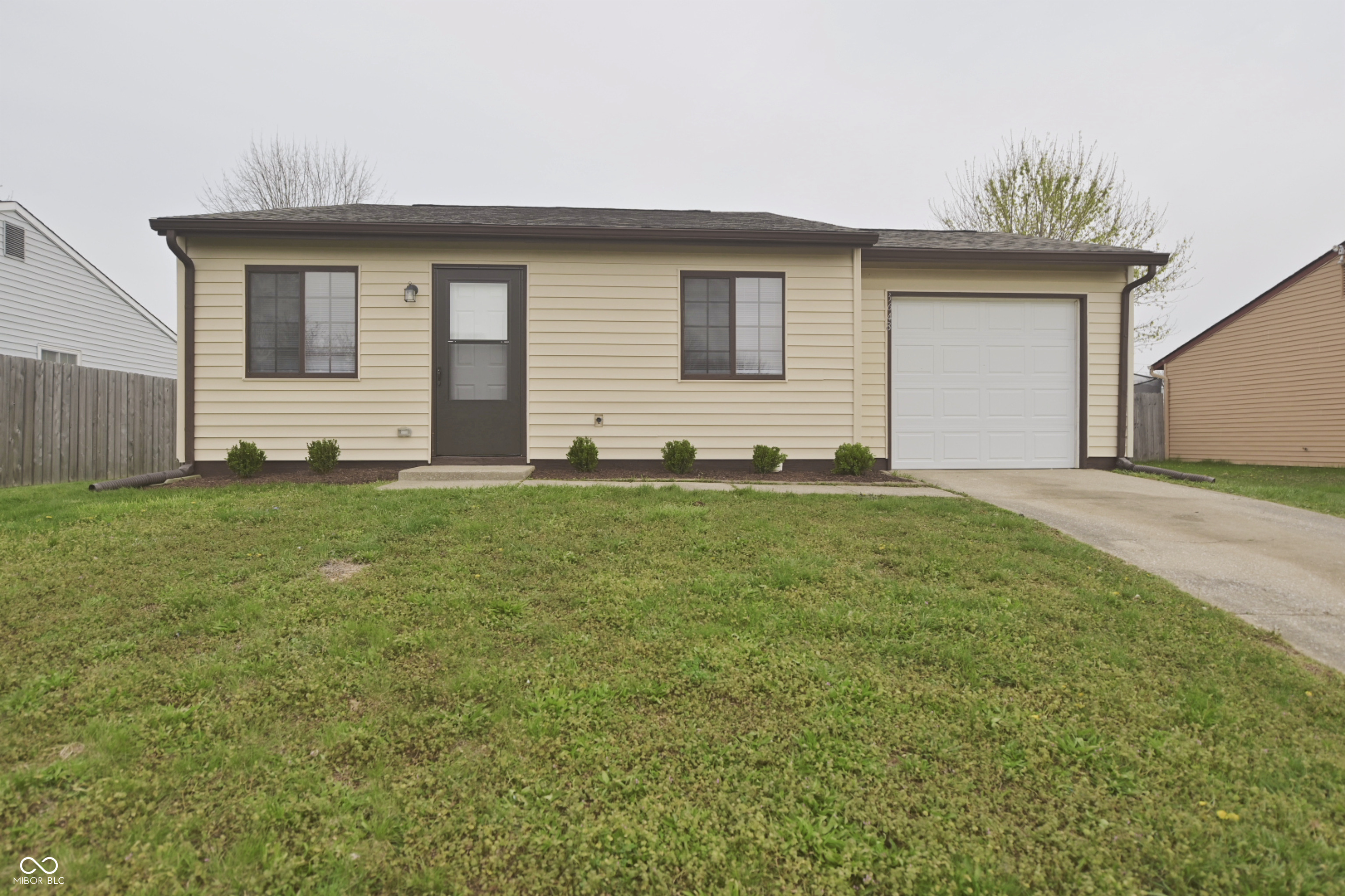 3648 Valley Lake Drive Indianapolis IN 46227