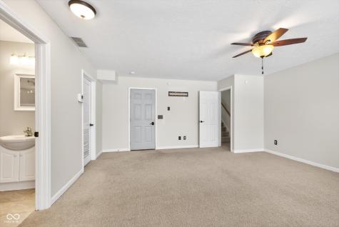 11948 Esty Way Carmel IN 46033