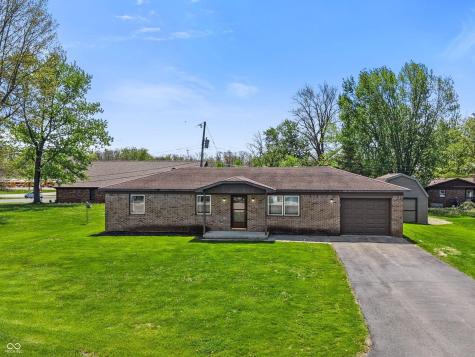 7093 Williams Court Avon IN 46123