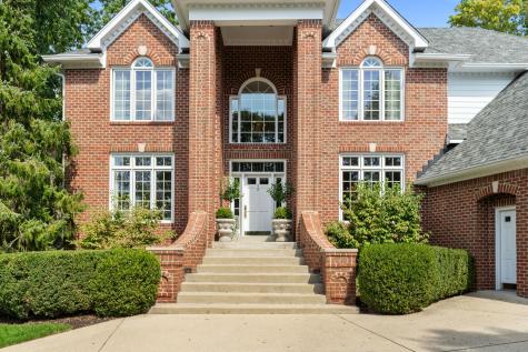 8674 Moon Bay Circle Indianapolis IN 46236