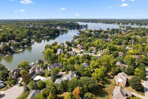 8674 Moon Bay Circle Indianapolis IN 46236
