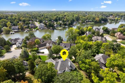 8674 Moon Bay Circle Indianapolis IN 46236