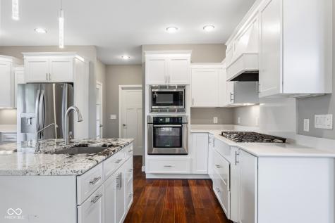 888 Westcreek Drive Columbus IN 47201