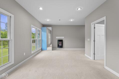 888 Westcreek Drive Columbus IN 47201