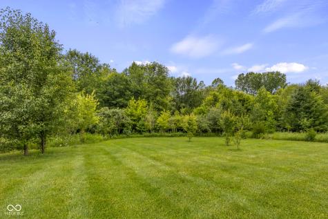 888 Westcreek Drive Columbus IN 47201