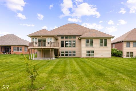 888 Westcreek Drive Columbus IN 47201
