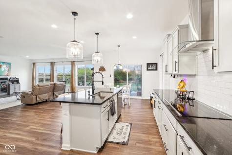 4309 Ironclad Drive Bargersville IN 46106