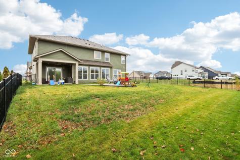 4309 Ironclad Drive Bargersville IN 46106