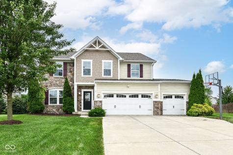 11179 Patmore Ash Drive Zionsville IN 46077