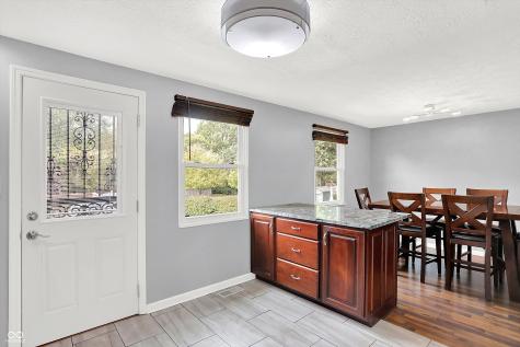 7034 Chimney Rock Court Indianapolis IN 46217
