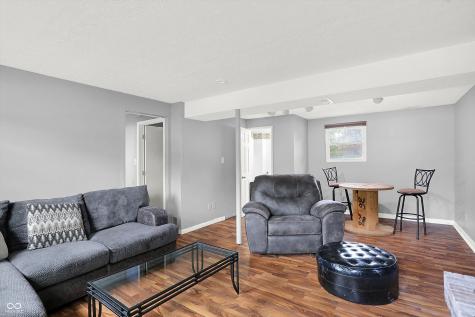 7034 Chimney Rock Court Indianapolis IN 46217