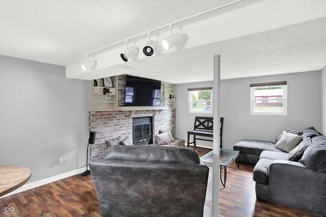 7034 Chimney Rock Court Indianapolis IN 46217