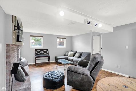 7034 Chimney Rock Court Indianapolis IN 46217