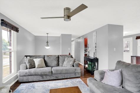 7034 Chimney Rock Court Indianapolis IN 46217