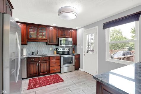 7034 Chimney Rock Court Indianapolis IN 46217