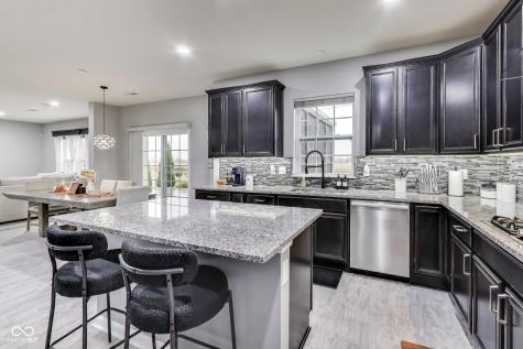 9986 Gallop Lane Fishers IN 46040