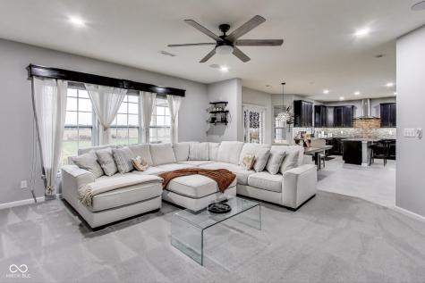 9986 Gallop Lane Fishers IN 46040