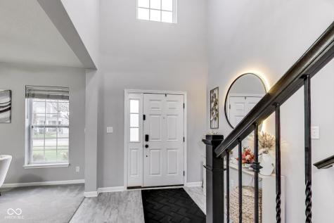 9986 Gallop Lane Fishers IN 46040