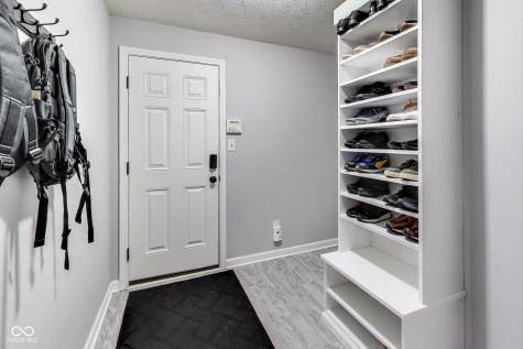 9986 Gallop Lane Fishers IN 46040