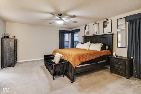 9986 Gallop Lane Fishers IN 46040