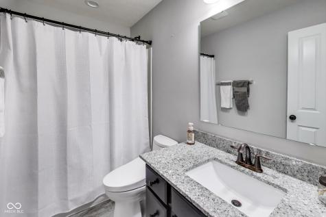 9986 Gallop Lane Fishers IN 46040