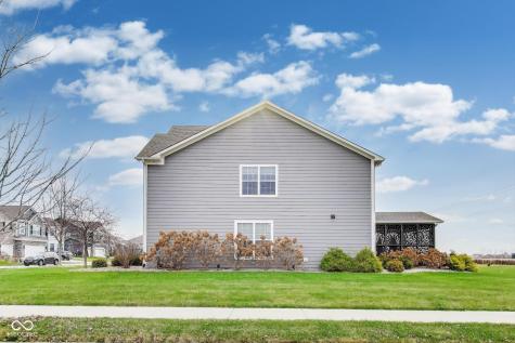 9986 Gallop Lane Fishers IN 46040