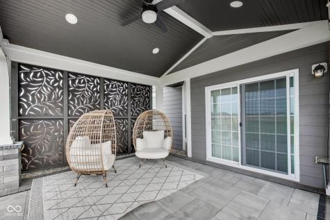 9986 Gallop Lane Fishers IN 46040