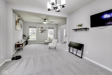 9986 Gallop Lane Fishers IN 46040