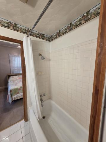 340 S Grand Avenue Indianapolis IN 46219
