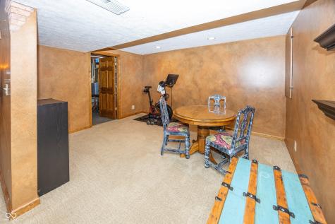 12602 Lockerbie Circle Carmel IN 46033