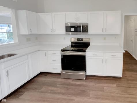6614 Sparrowood Drive Indianapolis IN 46236