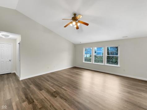 307 Beacon Point Lane Fortville IN 46040
