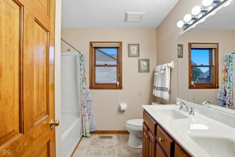 451 David Drive Greenwood IN 46142
