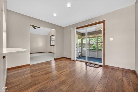 112 Cardinal Drive E Seymour IN 47274