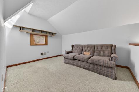 112 Cardinal Drive E Seymour IN 47274