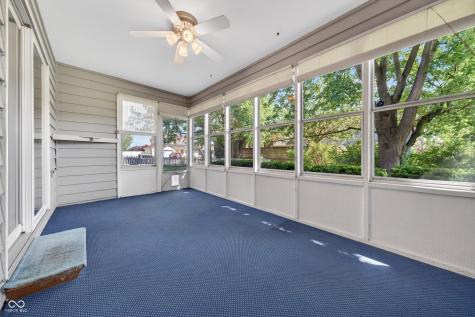 112 Cardinal Drive E Seymour IN 47274