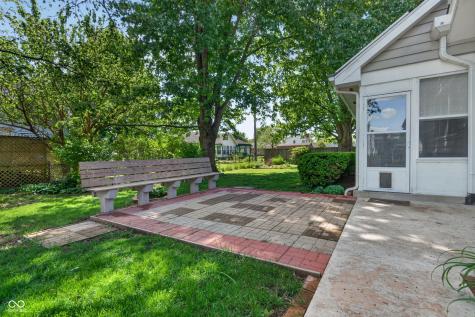 112 Cardinal Drive E Seymour IN 47274