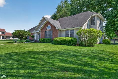 112 Cardinal Drive E Seymour IN 47274