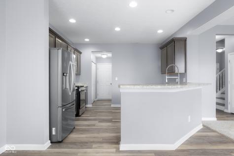 2583 Shadow Bend Drive Columbus IN 47201