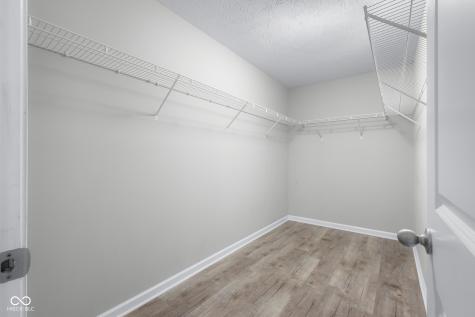 2583 Shadow Bend Drive Columbus IN 47201