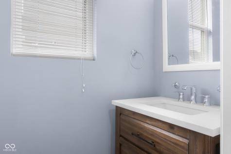 2583 Shadow Bend Drive Columbus IN 47201