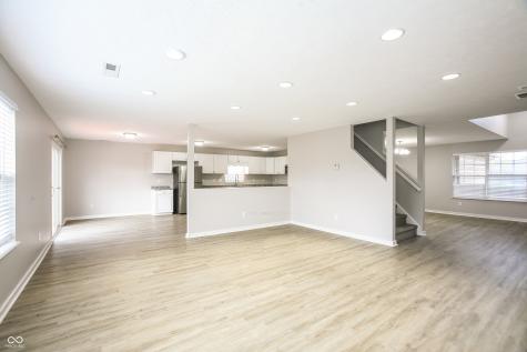 6300 E Runnymede Court Camby IN 46113