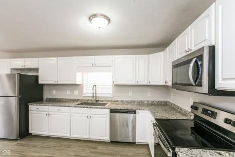 6300 E Runnymede Court Camby IN 46113