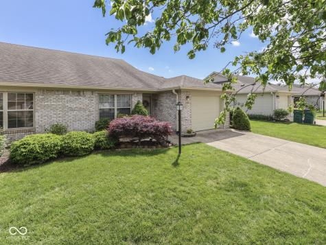 2055 Pelican Drive Franklin IN 46131