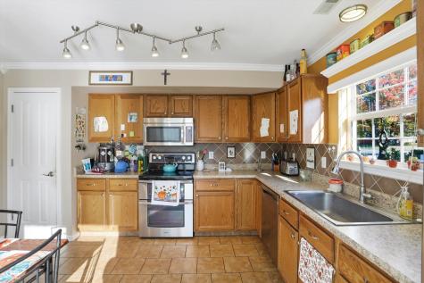 256 Brooks Bend Brownsburg IN 46112